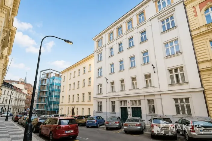Pronájem bytu 1+1, Praha - Nové Město, Hálkova, 33 m2