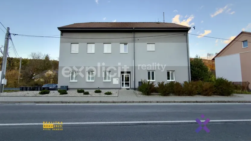 Pronájem bytu 1+kk, Strání - Květná, U sklárny, 33 m2