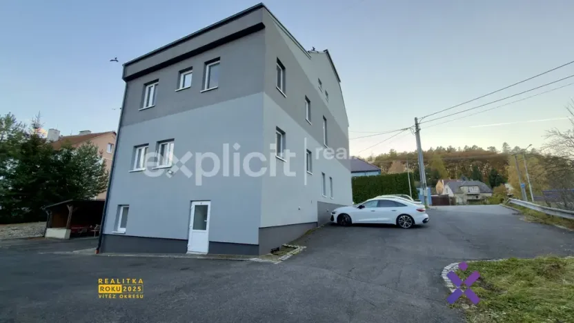 Pronájem bytu 1+kk, Strání - Květná, U sklárny, 33 m2