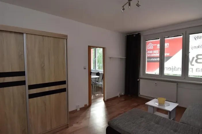 Pronájem bytu 1+1, Jirkov, Hornická, 35 m2