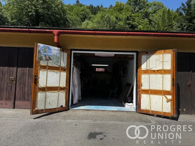 Prodej garáže, Vsetín, Svornosti, 20 m2