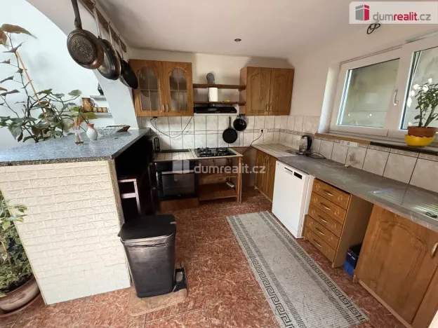 Prodej rodinného domu, Kamenice, Ke Skále, 120 m2