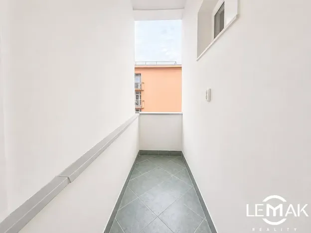 Pronájem bytu 2+kk, Olomouc, Šmeralova, 45 m2