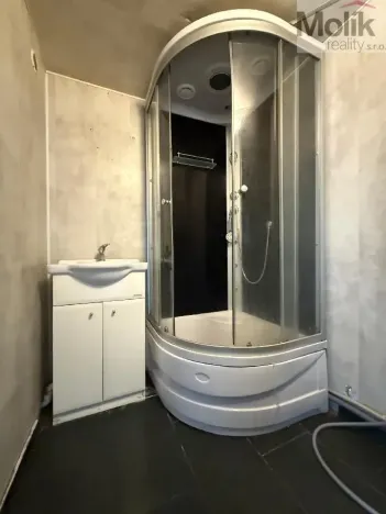 Prodej bytu 2+1, Chomutov, Dřínovská, 62 m2