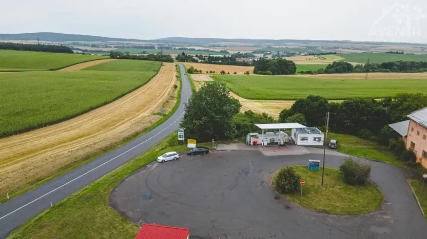 Prodej obchodního prostoru, Dřínov, 63 m2