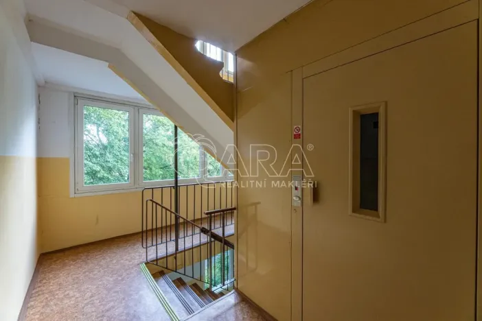 Pronájem bytu 2+kk, Praha - Lhotka, Jílovská, 61 m2