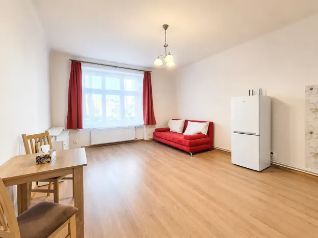 Pronájem bytu 2+kk, Praha - Žižkov, Fibichova, 50 m2