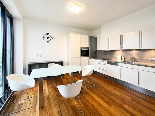 Pronájem bytu 2+kk, Praha - Nusle, K sídlišti, 72 m2
