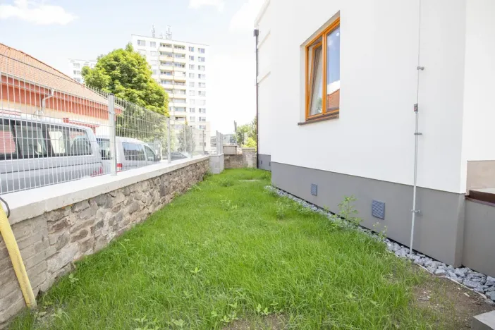 Pronájem bytu 3+kk, Praha - Radotín, Na Výšince, 58 m2