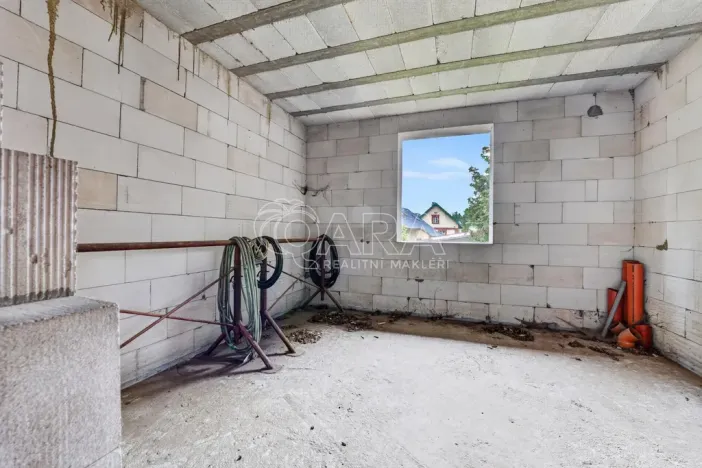 Prodej vícegeneračního domu, Lišany, Za rybníkem, 170 m2
