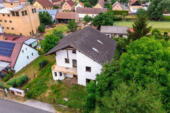 Prodej vícegeneračního domu, Lišany, Za rybníkem, 170 m2