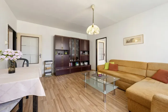 Prodej bytu 3+1, Praha - Prosek, Novoborská, 55 m2