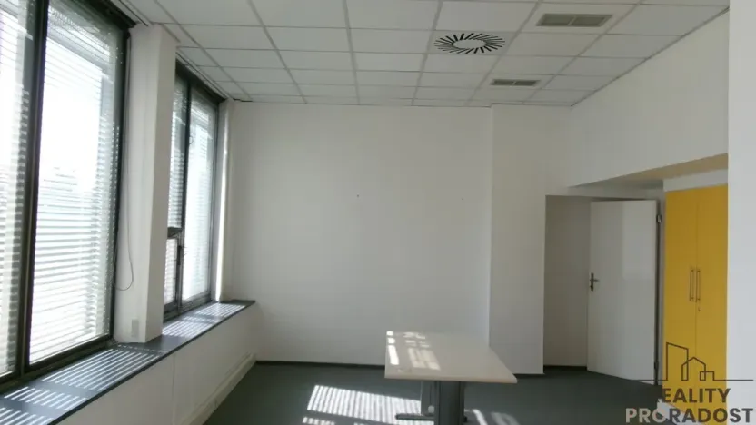 Pronájem kanceláře, Brno, Vídeňská, 35 m2