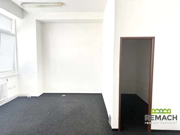Pronájem obchodního prostoru, Staré Město, Luční čtvrť, 20 m2