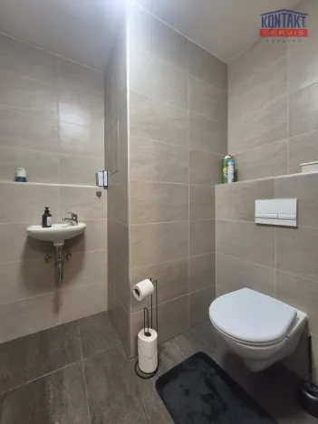 Pronájem bytu 2+kk, České Budějovice, Vrbenská, 83 m2