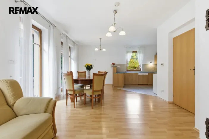 Prodej rodinného domu, Karlovy Vary, Za Motelem, 137 m2
