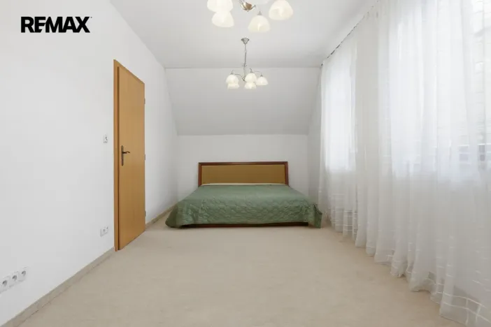 Prodej rodinného domu, Karlovy Vary, Za Motelem, 137 m2