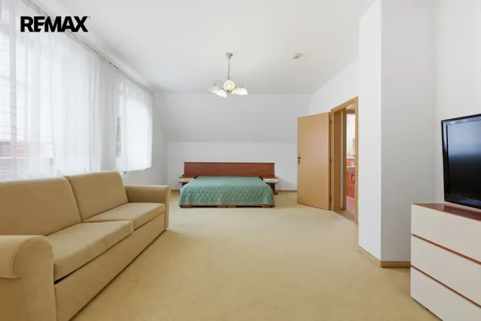 Prodej rodinného domu, Karlovy Vary, Za Motelem, 137 m2
