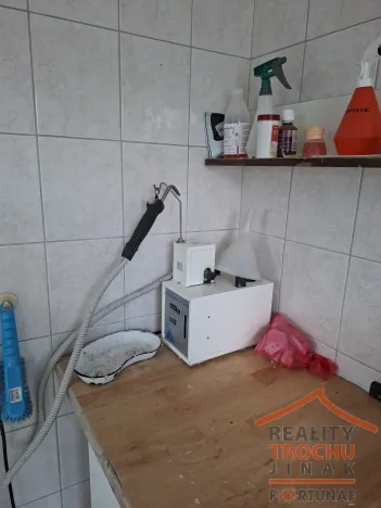 Pronájem obchodního prostoru, Havlíčkův Brod, U Šlapanky, 30 m2