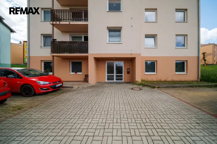 Prodej bytu 2+1, Nová Role, U Plynárny, 69 m2