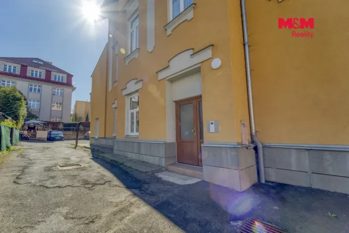 Prodej bytu 4+kk, Mariánské Lázně, Husova, 90 m2