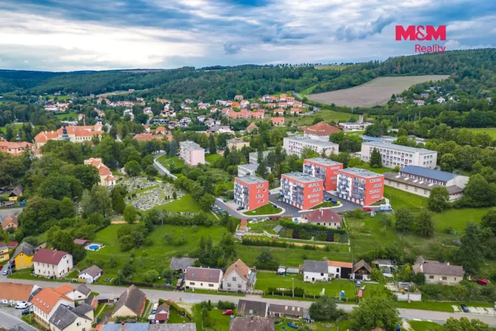 Pronájem bytu 1+kk, Plasy, U Václava, 38 m2