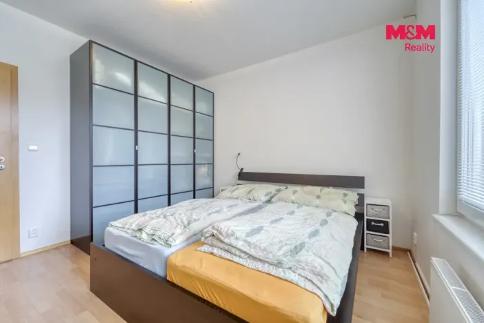 Prodej bytu 2+kk, Praha, Sazovická, 47 m2
