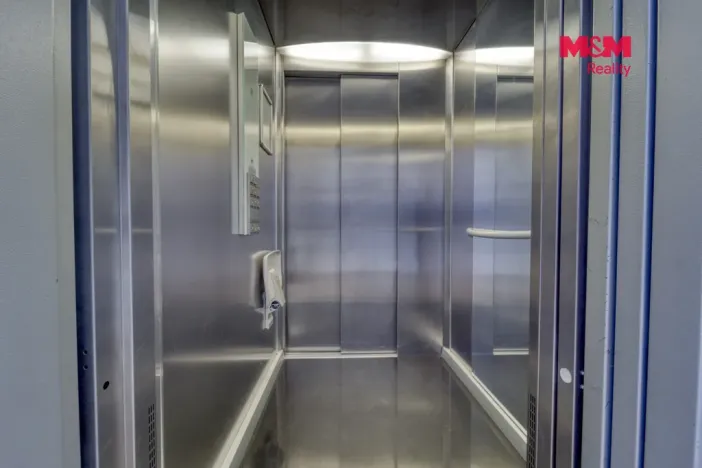 Prodej bytu 2+kk, Praha, Sazovická, 47 m2