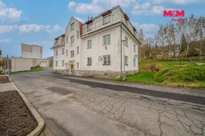 Prodej bytu 2+1, Nejdek, sídliště 9. května, 53 m2