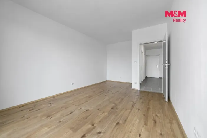 Pronájem bytu 2+kk, Plzeň, Safírová, 66 m2
