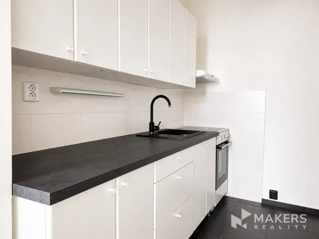 Pronájem bytu 2+kk, Praha - Hloubětín, Slévačská, 54 m2