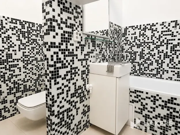 Pronájem bytu 2+kk, Praha - Hloubětín, Slévačská, 54 m2