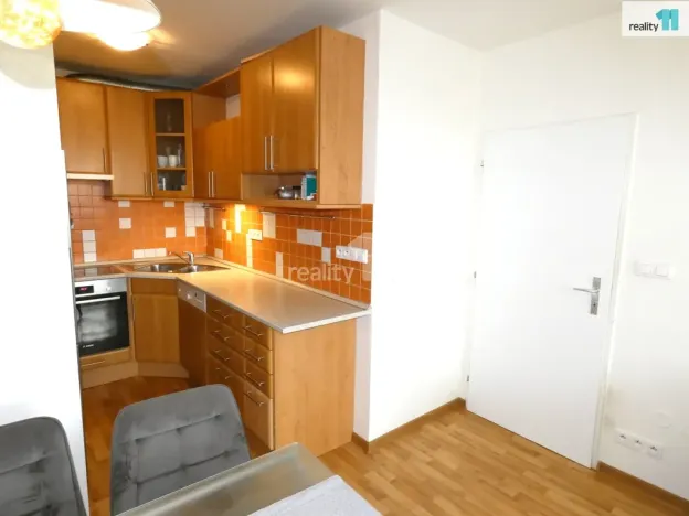 Pronájem bytu 2+kk, Praha - Strašnice, Pod altánem, 48 m2