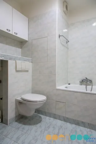 Pronájem bytu 2+kk, Praha - Michle, Ohradní, 42 m2