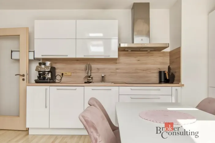 Prodej bytu 3+kk, Kladno - Kročehlavy, Generála Selnera, 69 m2