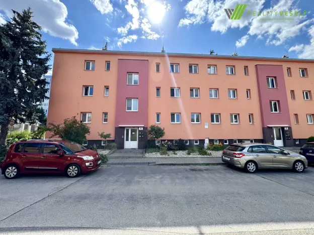 Pronájem bytu 3+1, Hodonín, Seifertova, 63 m2