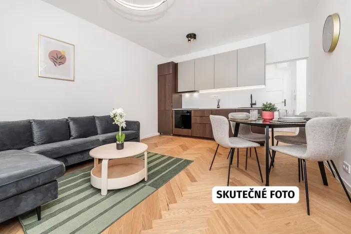 Prodej bytu 2+kk, Praha - Holešovice, Dělnická, 51 m2