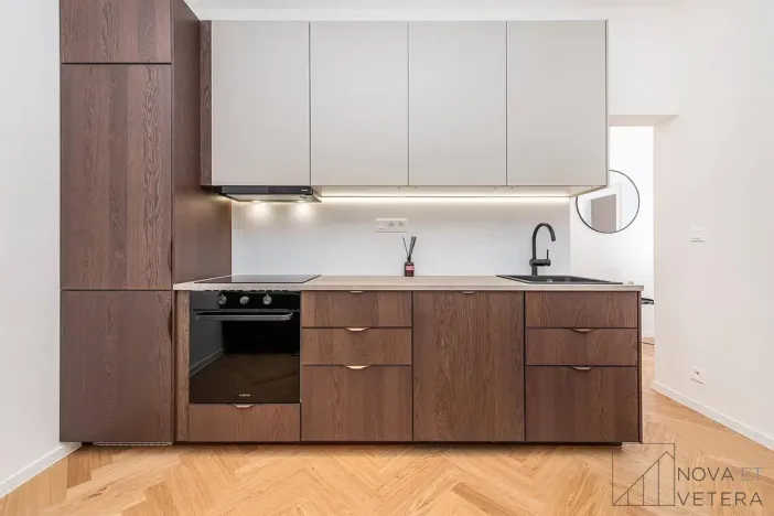 Prodej bytu 2+kk, Praha - Holešovice, Dělnická, 51 m2