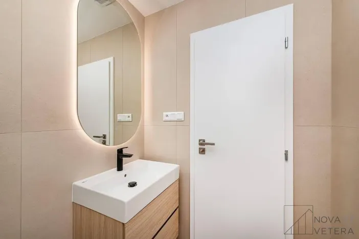 Prodej bytu 2+kk, Praha - Holešovice, Dělnická, 51 m2