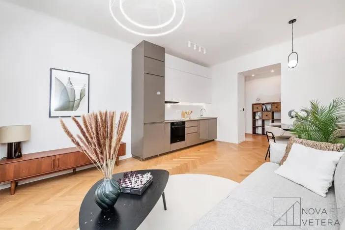 Prodej bytu 2+kk, Praha - Holešovice, Dělnická, 51 m2
