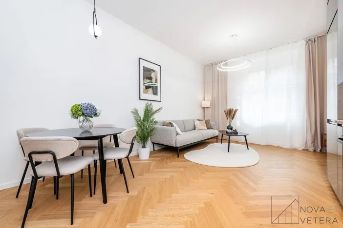 Prodej bytu 2+kk, Praha - Holešovice, Dělnická, 51 m2