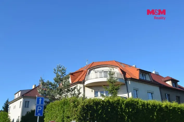 Pronájem kanceláře, Praha - Hloubětín, V Novém Hloubětíně, 162 m2