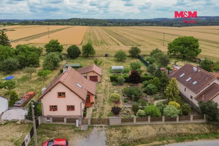 Prodej rodinného domu, Pernarec, 95 m2