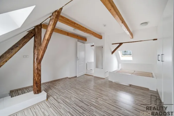 Pronájem bytu 2+kk, Pardubice, Dašická, 54 m2