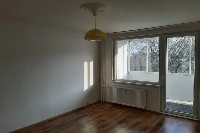 Pronájem bytu 2+1, Louny, nám. Petra Obrovce, 68 m2