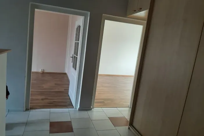 Pronájem bytu 2+1, Louny, nám. Petra Obrovce, 68 m2