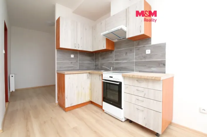 Pronájem bytu 2+kk, Trutnov - Střední Předměstí, Horská, 45 m2