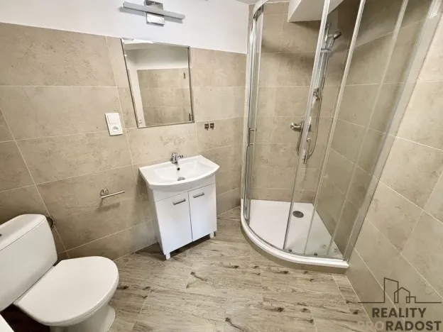 Pronájem bytu 2+kk, Ústín, 36 m2