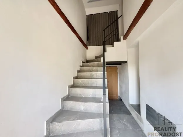 Pronájem bytu 2+kk, Ústín, 36 m2