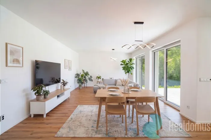 Prodej bytu 4+kk, Kamenný Újezd, 112 m2